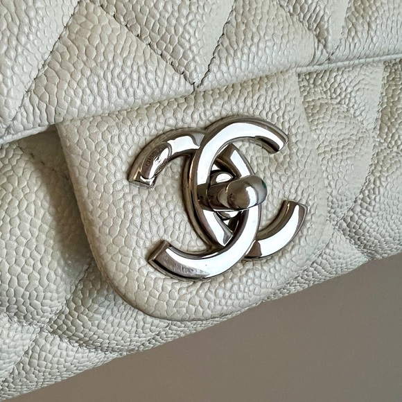 Chanel Easy Flap Cream Caviar Silver Hardware - Picture 2 of 12